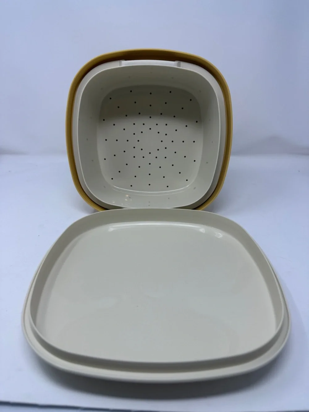 Vintage Tupperware Multipurpose Square Microwave Steamer/Bowl/Strainer